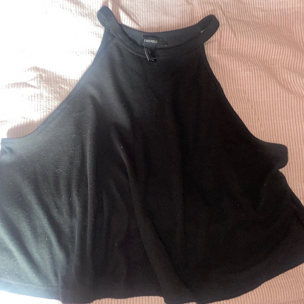 black cami cropped top